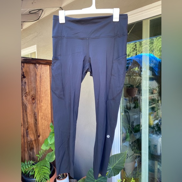 LULULEMON Leggings. Size 10 - Picture 1 of 9